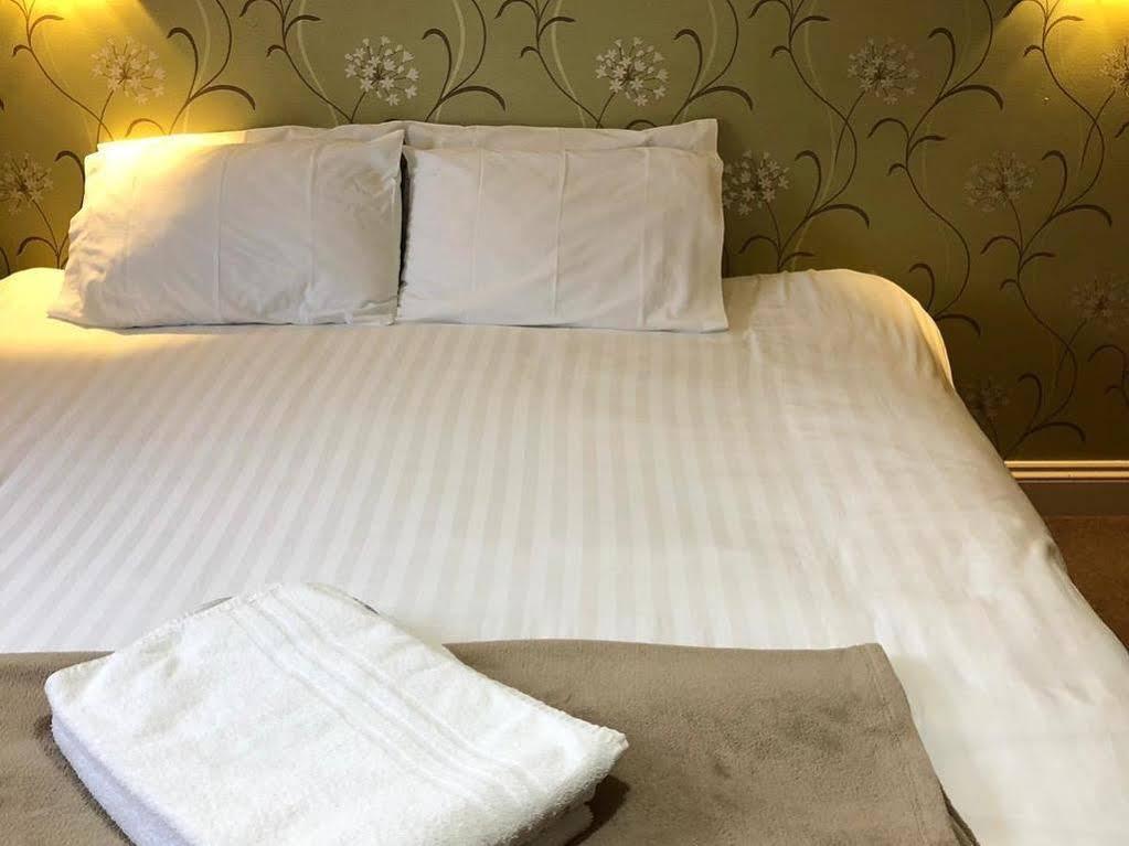 East Harling The Nags Head Bed & Breakfast エクステリア 写真